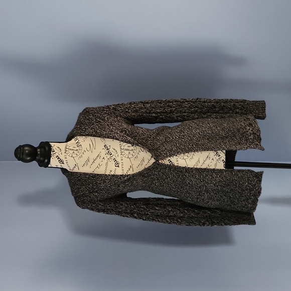 Guess s/m cardigan - Picture 1 of 3